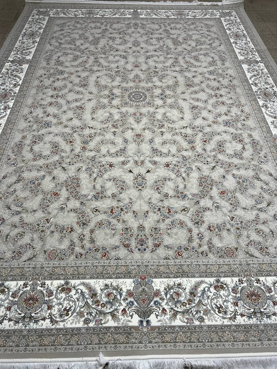 فرش 1200 شانه - V4237
