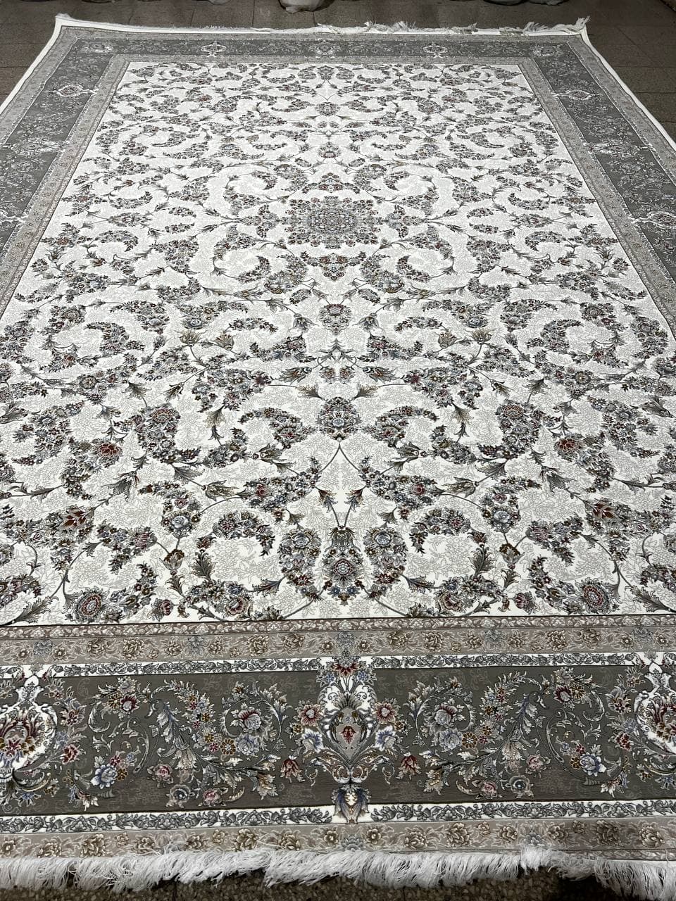 فرش 1200 شانه - V4480