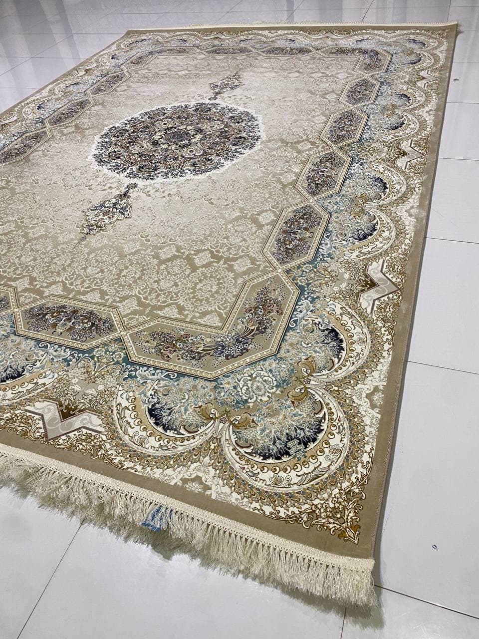 برجسته - D176