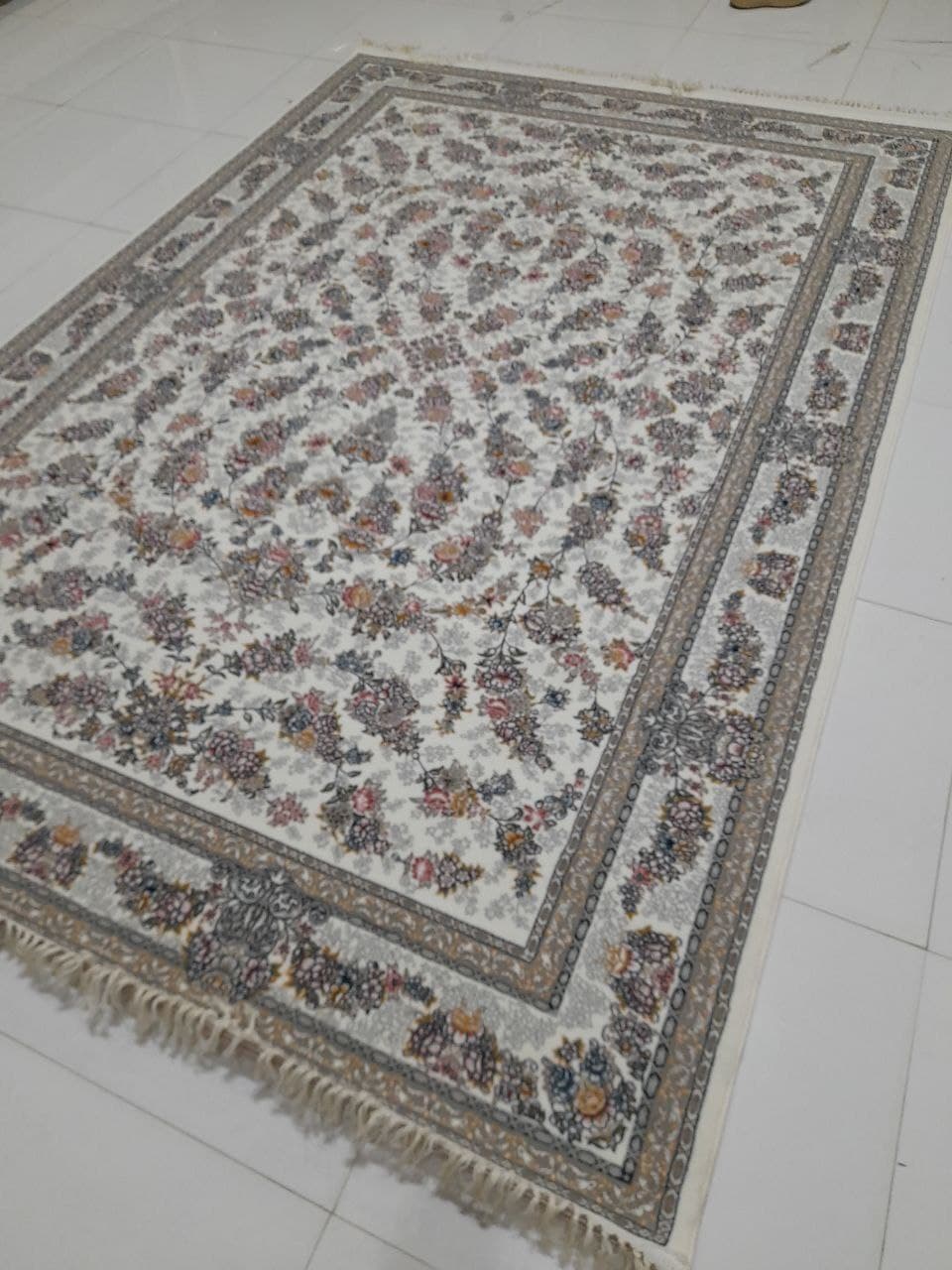 فرش 700 شانه - C135