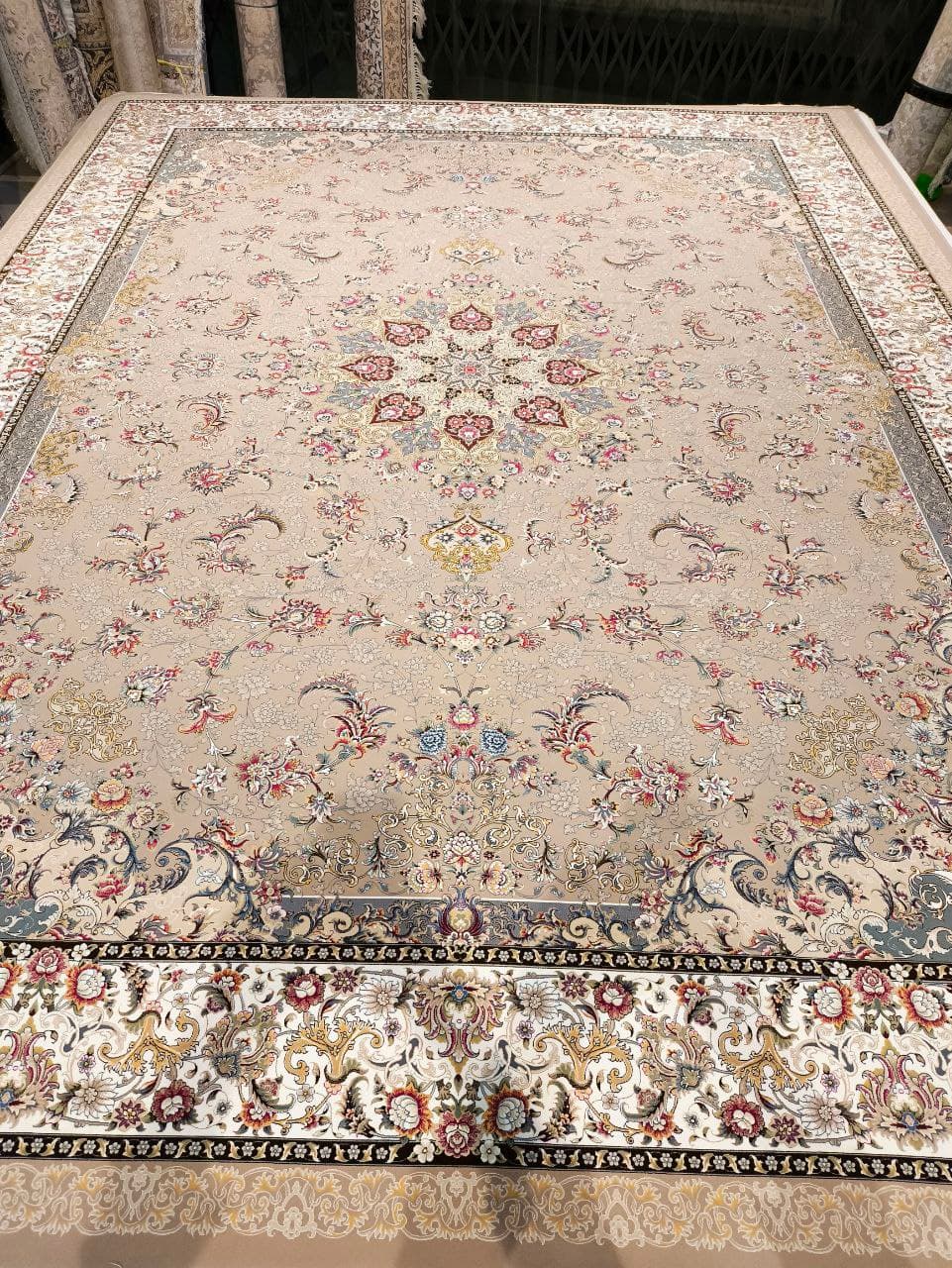فرش 1200 شانه - P4696