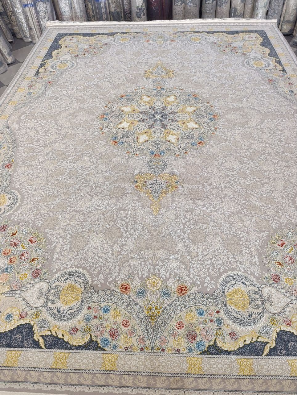 فرش 1000 شانه - Y3940